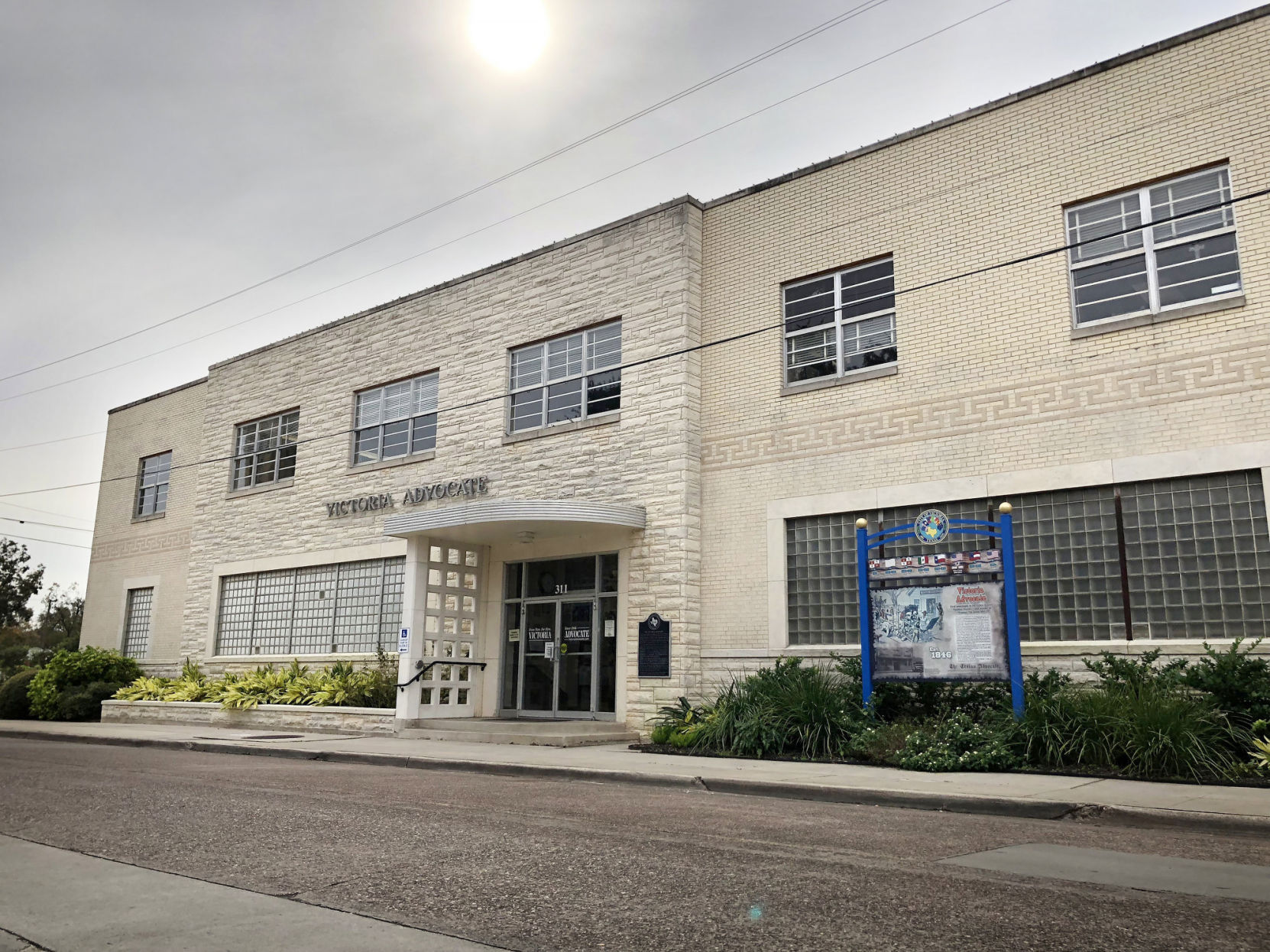 Victoria County agrees to buy building, create recovery center